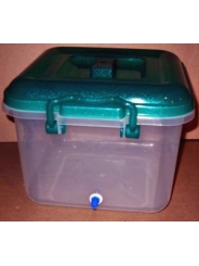 Емкость для воды - контейнер на 8 литров с одним штуцером под шланг диаметром 8мм